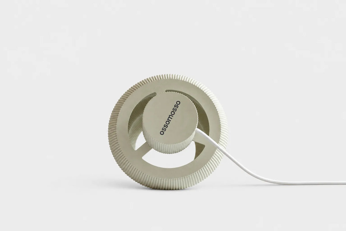 [color:beige]